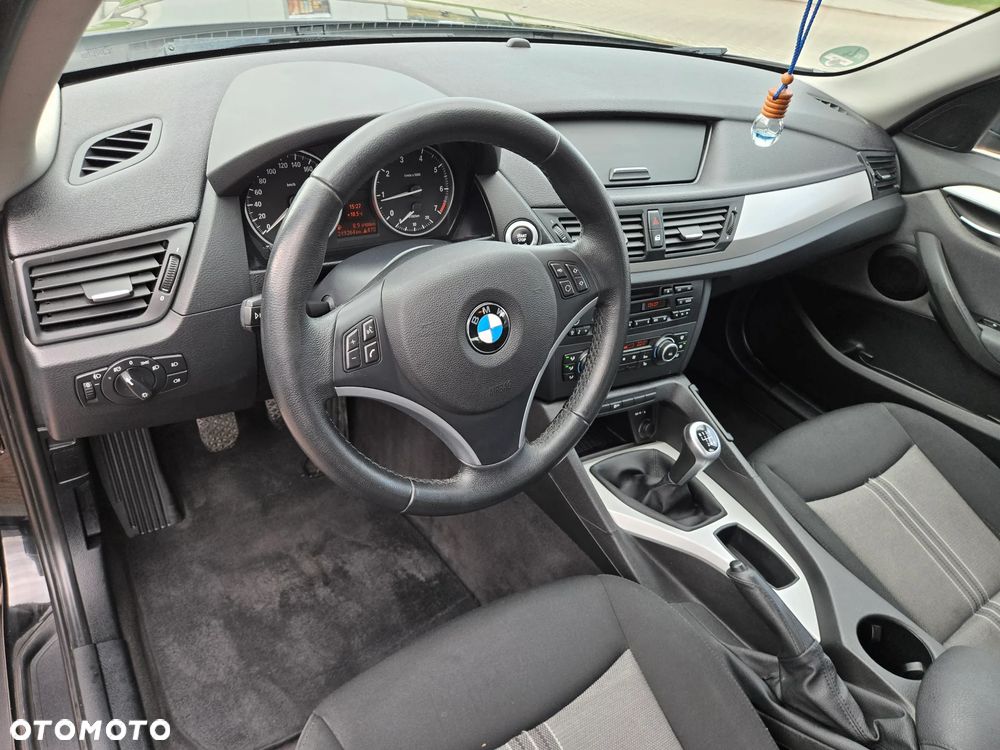 BMW X1 sDrive18i - 8