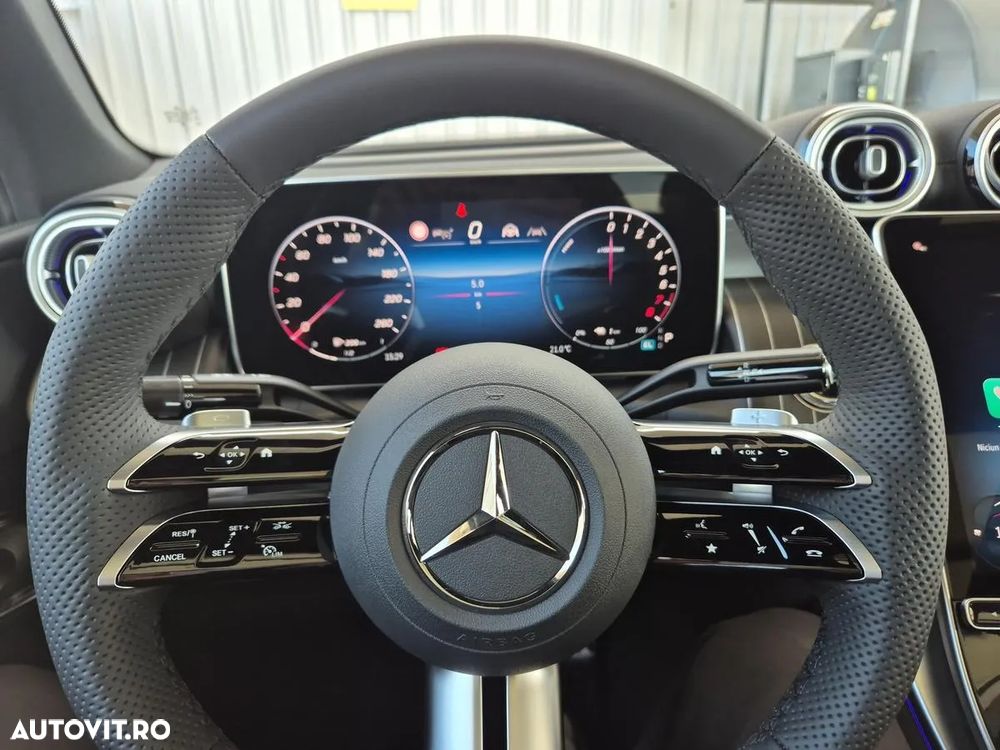 Mercedes-Benz GLC 300 e 4MATIC - 10