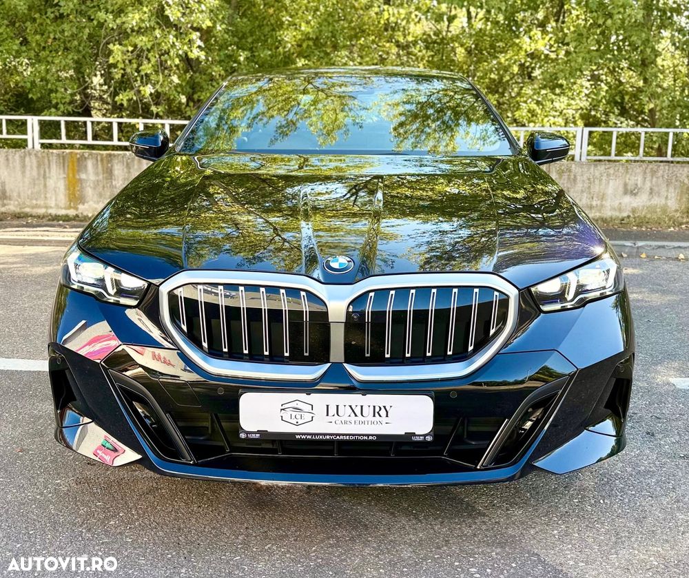 BMW Seria 5 520i AT MHEV - 5