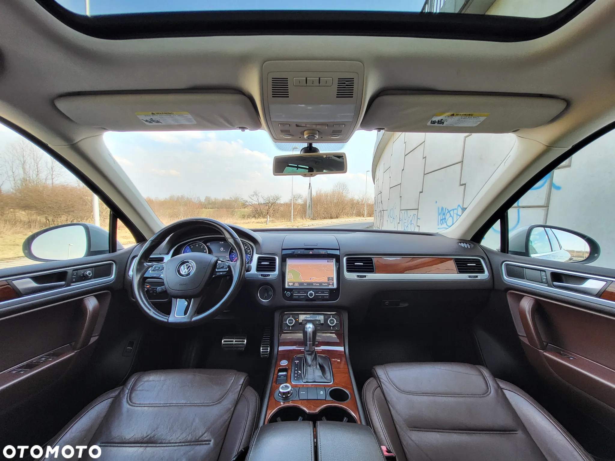 Volkswagen Touareg 3.0 Hybrid 4Motion Automatik - 22