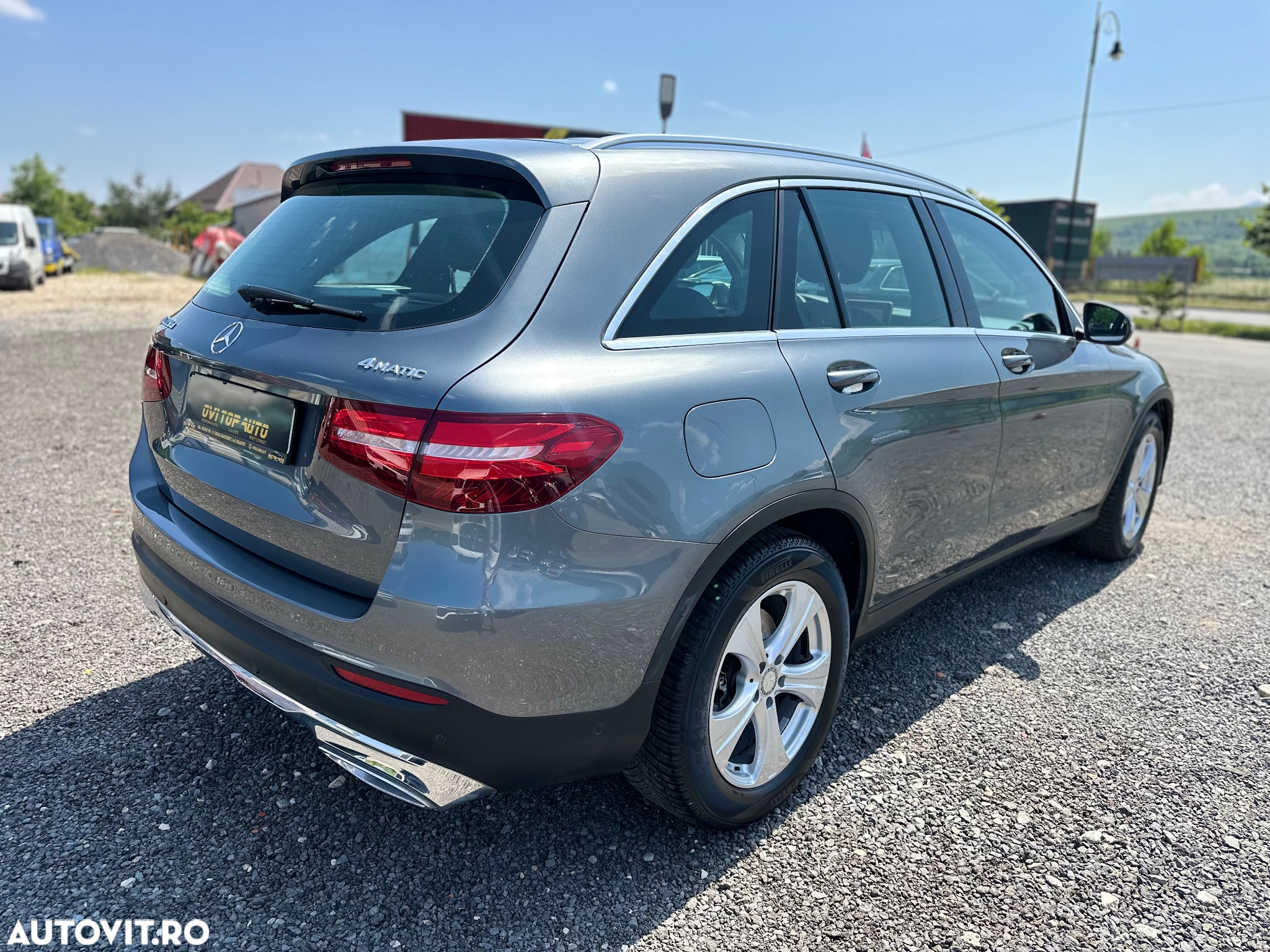 Mercedes-Benz GLC 220 d 4Matic 9G-TRONIC Exclusive - 4