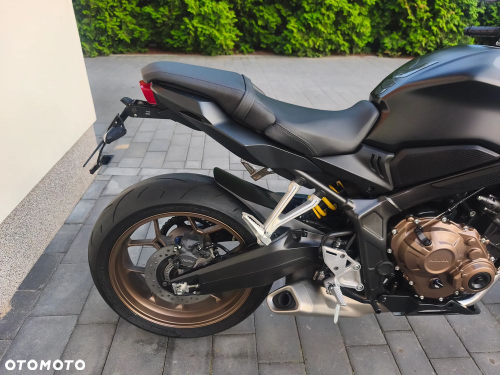 Honda CB - 15