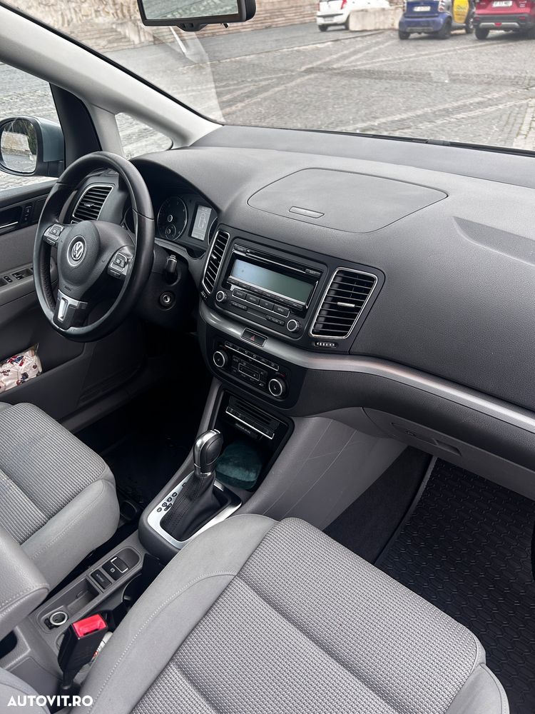 Volkswagen Sharan - 8