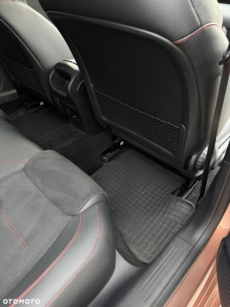 Mercedes-Benz Klasa A 250 4-Matic AMG Line 7G-DCT - 22