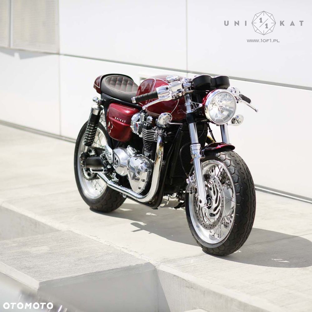 Triumph Thruxton - 5