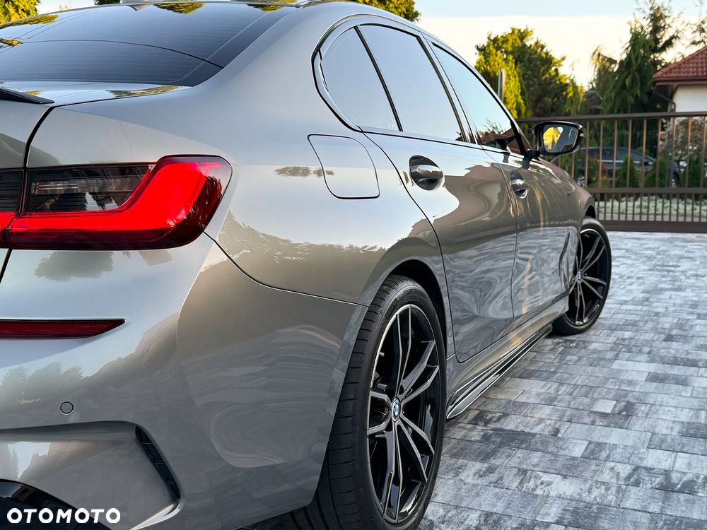 BMW Seria 3 M340i xDrive - 14