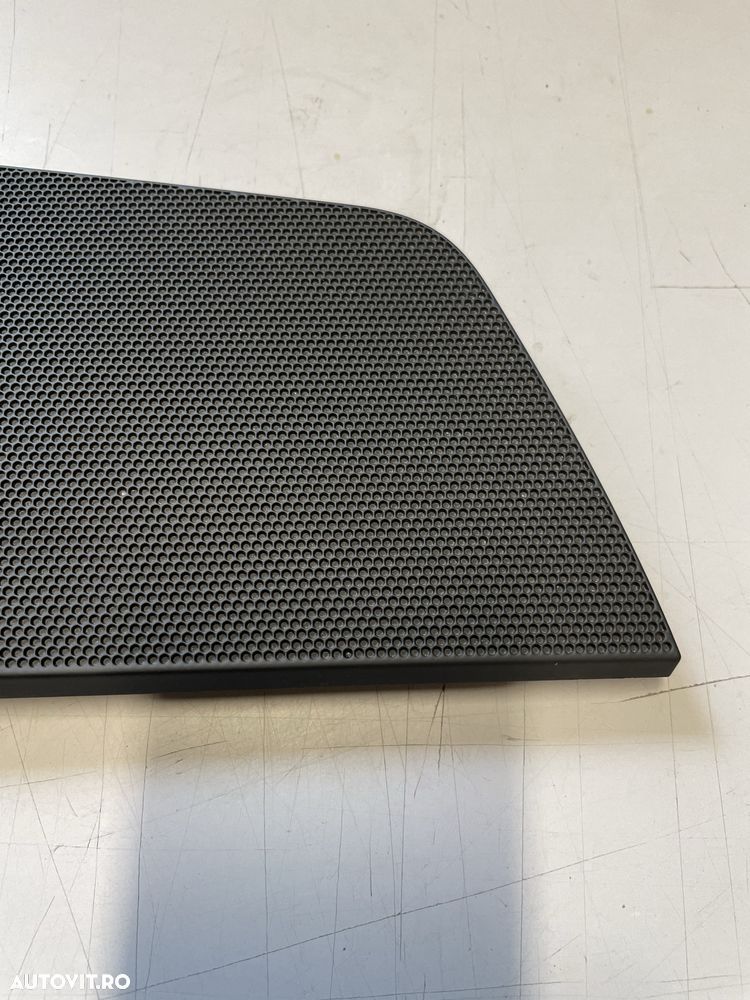 Plasa bord vw golf 8 - 4