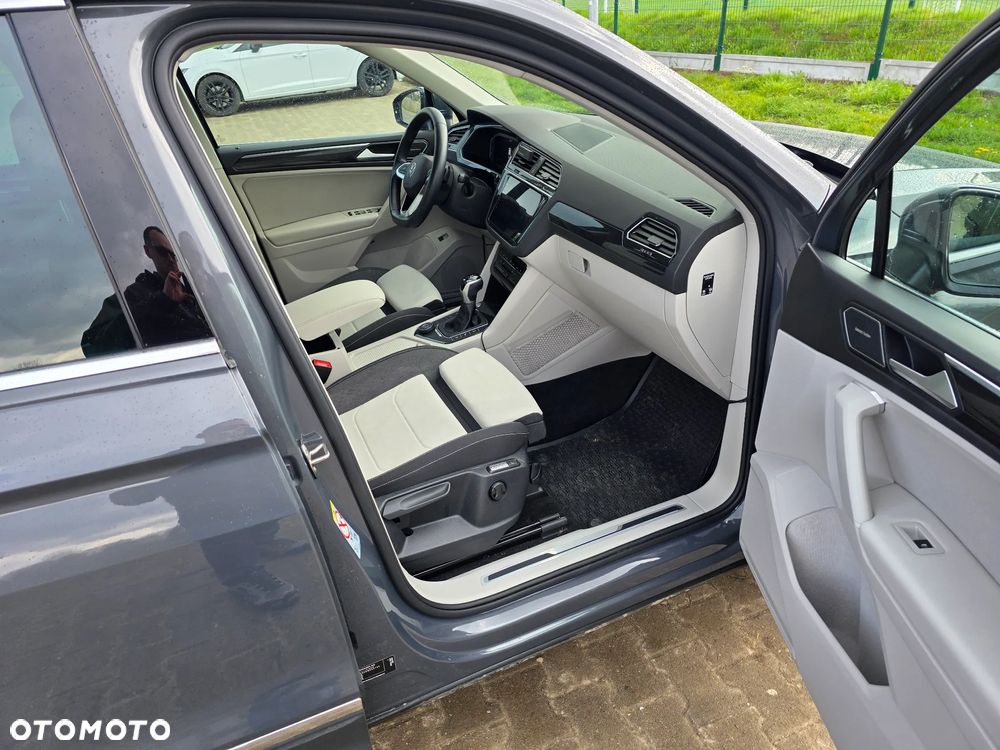 Volkswagen Tiguan 2.0 TSI 4Mot Elegance DSG - 6