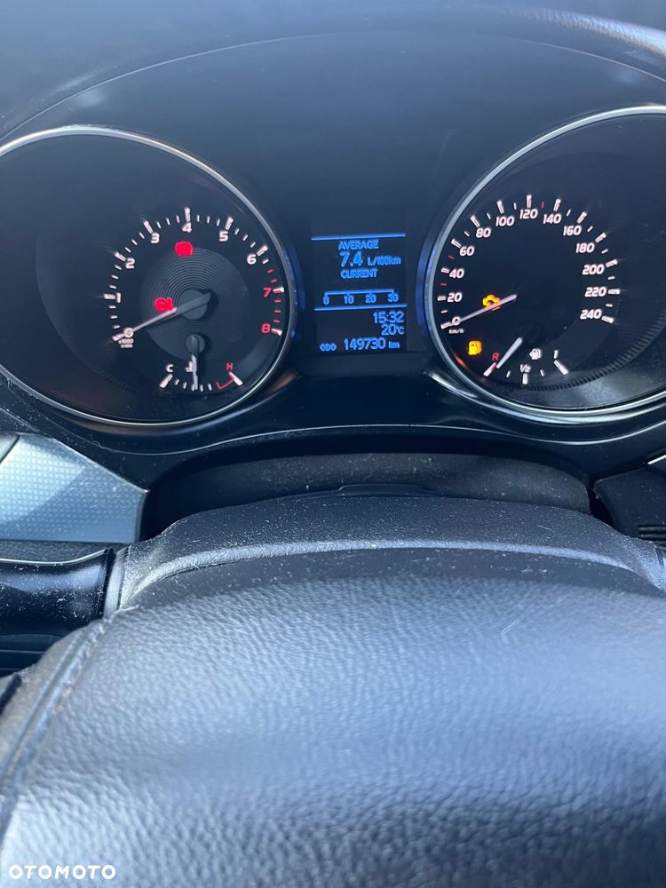 Toyota Avensis 1.8 Active - 20