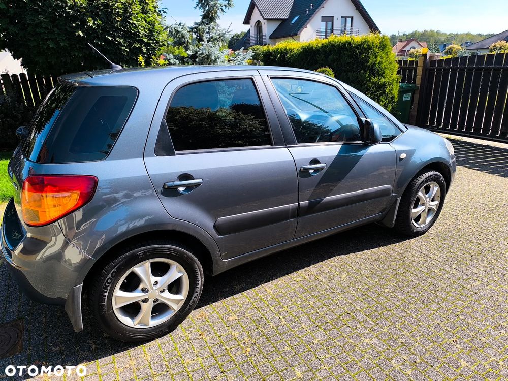 Suzuki SX4 1.6 GLX / Comfort - 7
