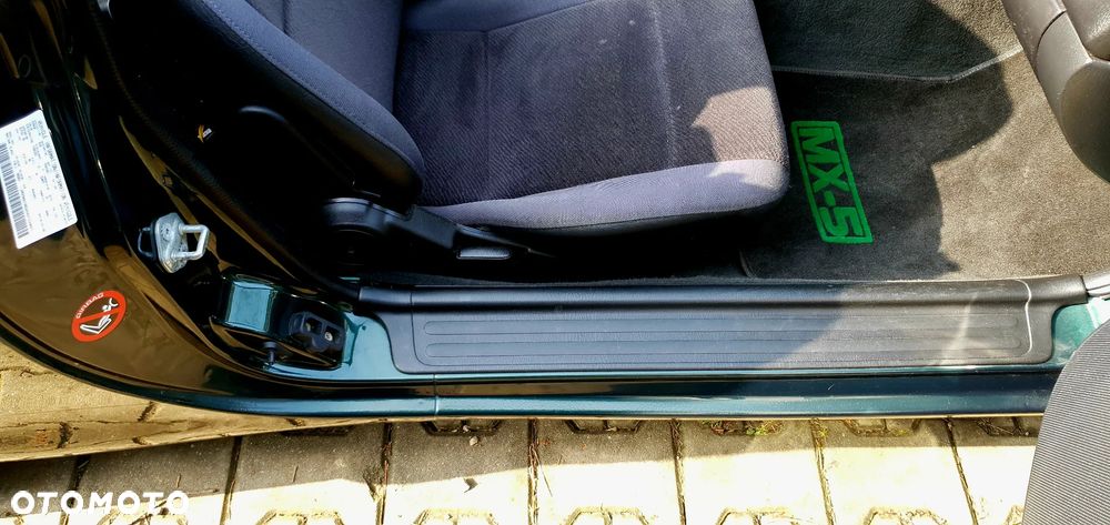 Mazda MX-5 1.6i 16V - 14