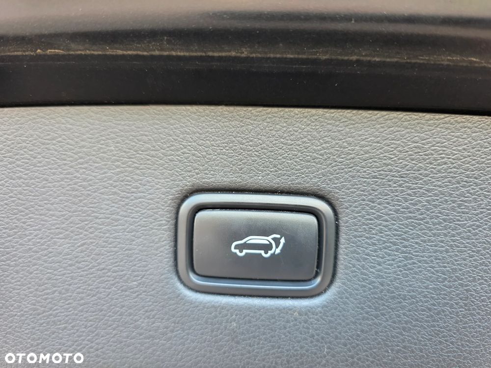 Hyundai Tucson 2.0 CRDi 4WD Advantage - 36