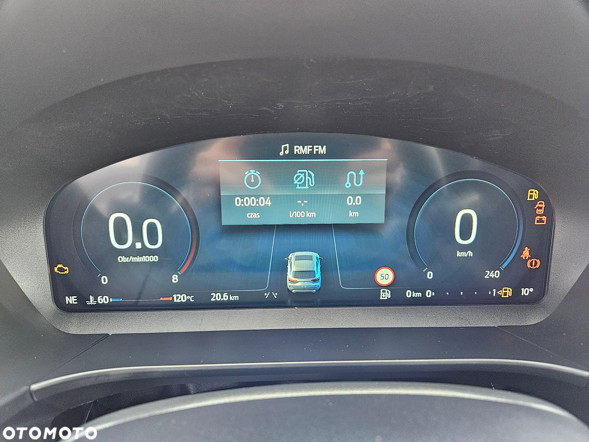 Ford Kuga 1.5 EcoBoost FWD Titanium - 31