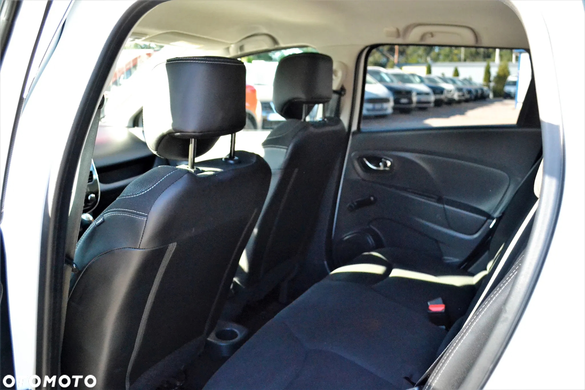 Renault Clio 1.5 dCi Energy Life - 11