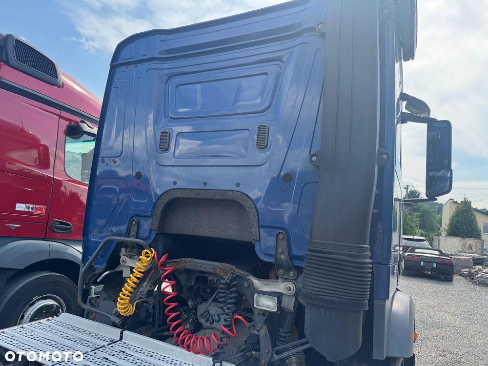 Mercedes-Benz Actros1843 - 14