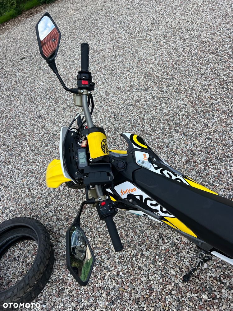 Surron Storm Bee - 9
