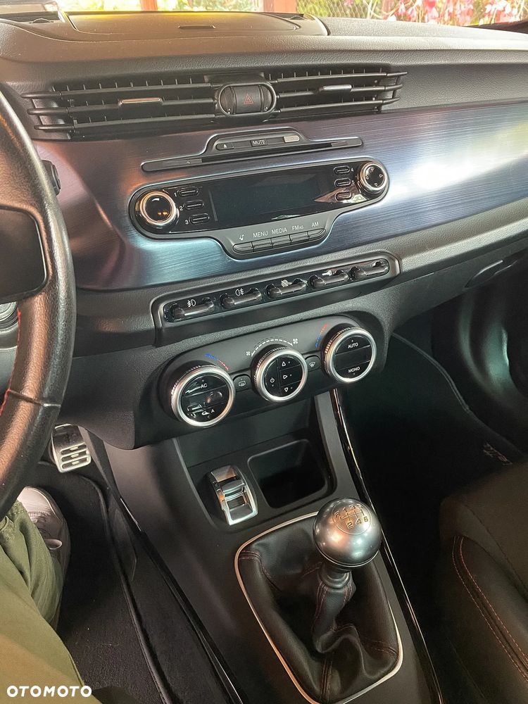 Alfa Romeo Giulietta 1.4 TB Progression - 20