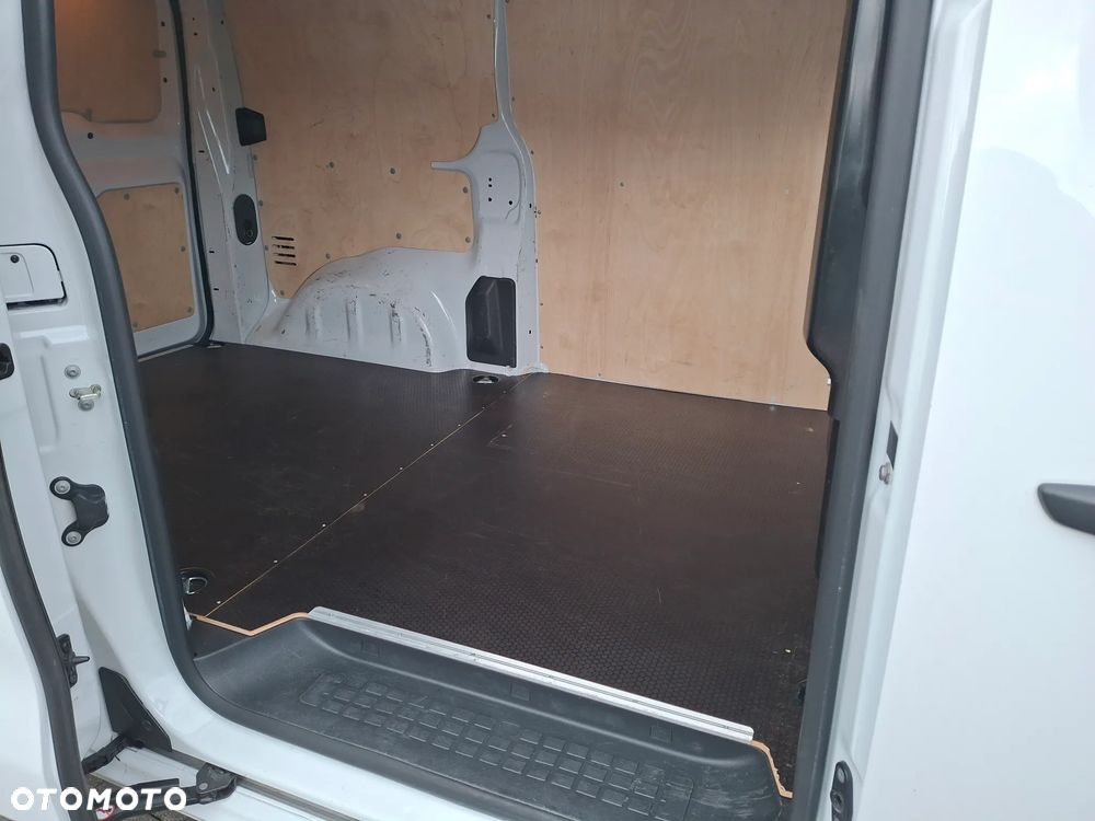 Peugeot Expert  1.5 HDi 120 KM Salon PL - 13