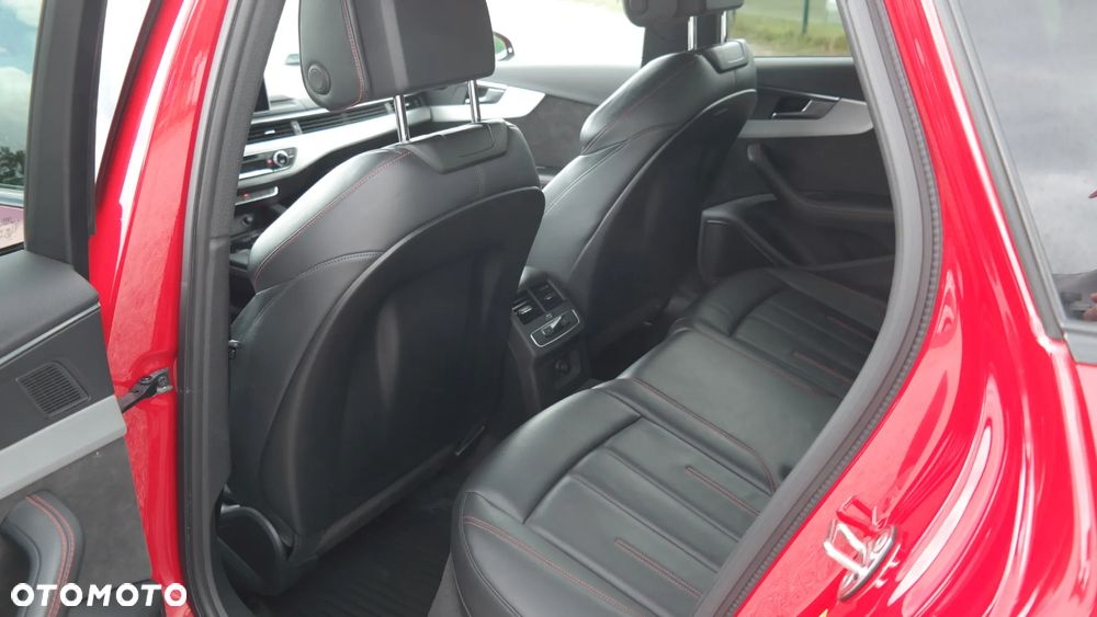 Audi A4 Limousine 35 TFSI mHEV S Line S tronic - 23