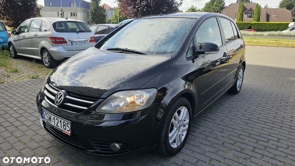 Volkswagen Golf Plus - 1
