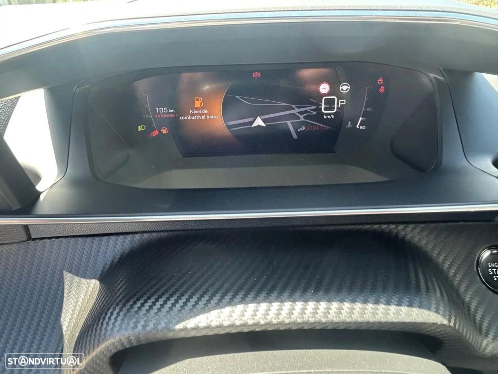 Peugeot 208 1.2 PureTech GT EAT8 - 18