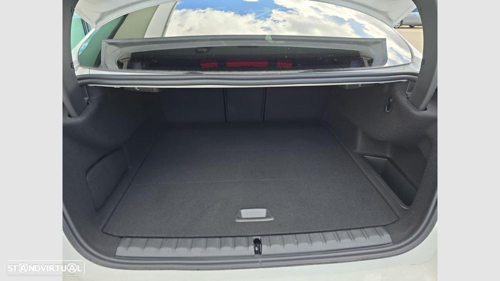 BMW 220 Gran Coupé Pack Desportivo M - 16