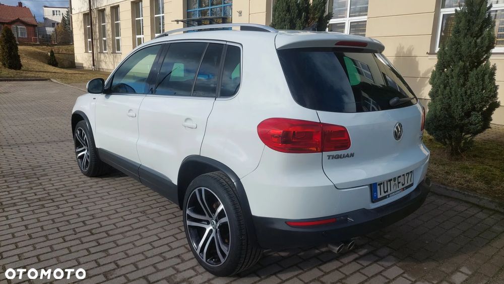 Volkswagen Tiguan 2.0 TDI 4Mot Perfectline R-Style DSG - 12