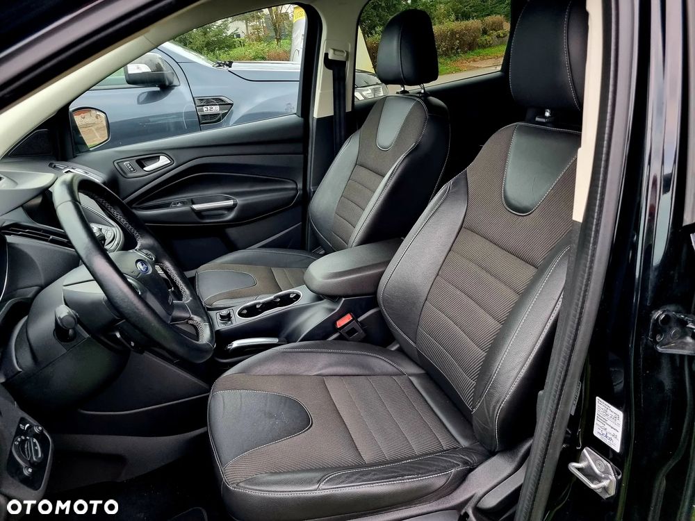 Ford Kuga 2.0 TDCi AWD ST-Line - 11