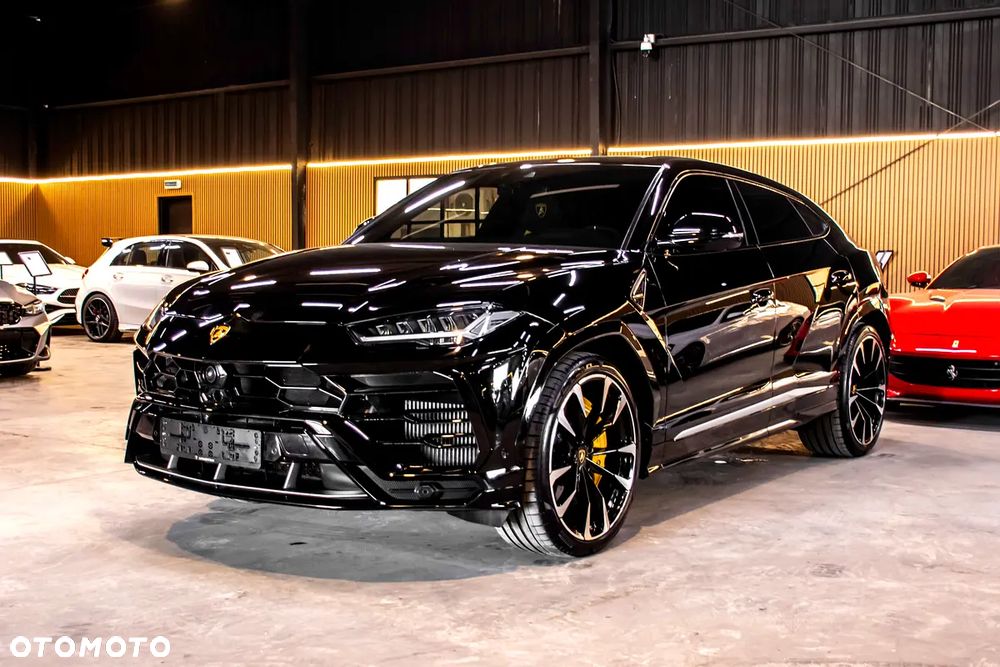 Lamborghini Urus Standard - 5