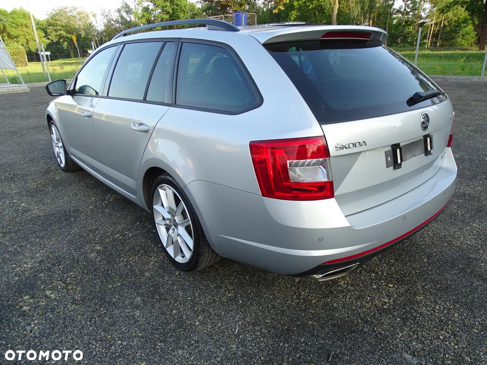 Skoda Octavia 2.0 TDI RS - 14