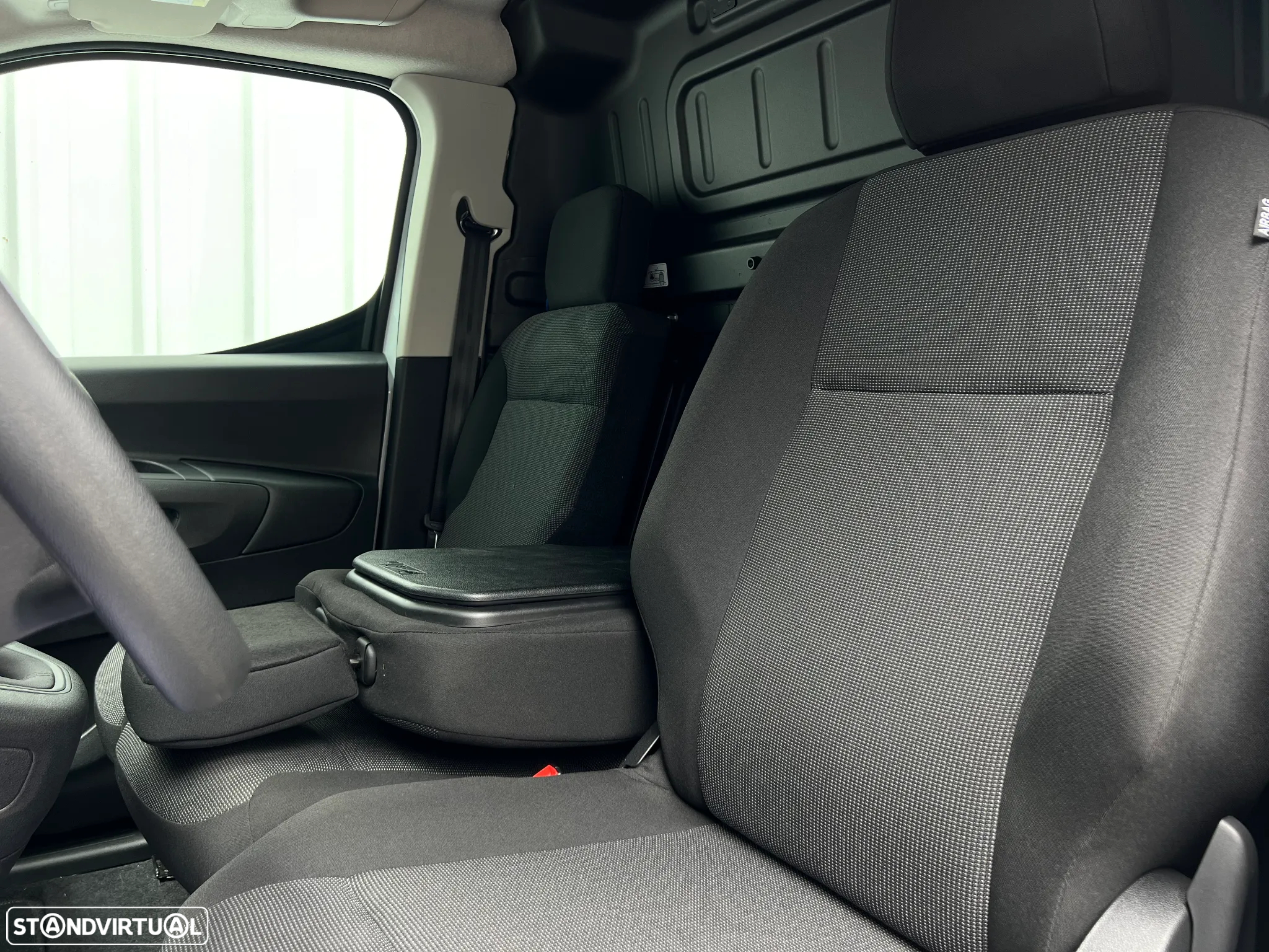 Citroën BERLINGO 1.5 BLUEHDI M 100cv - 35