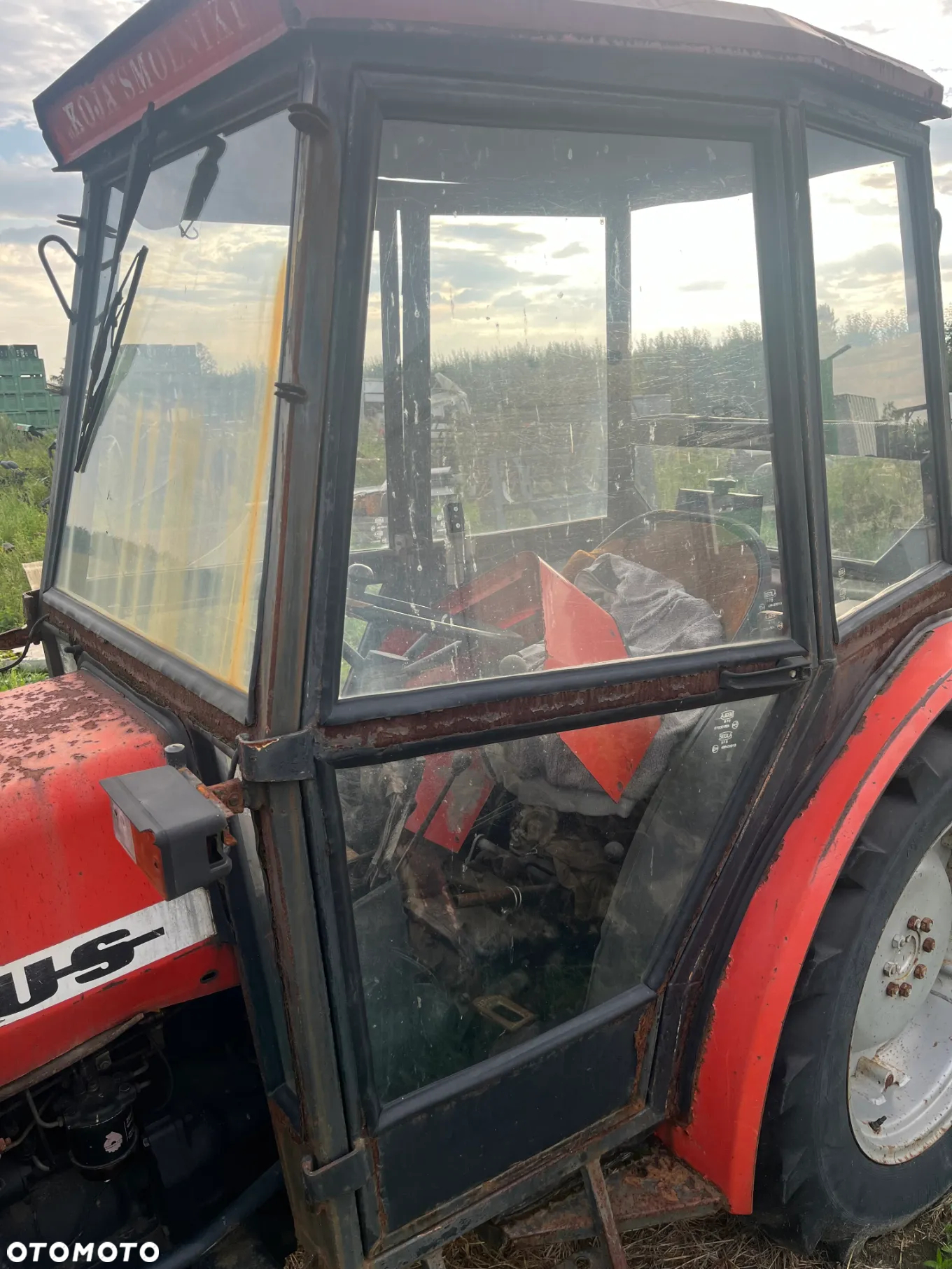 Kabina do Sadownika MF 3502 i MF 2802 - 2