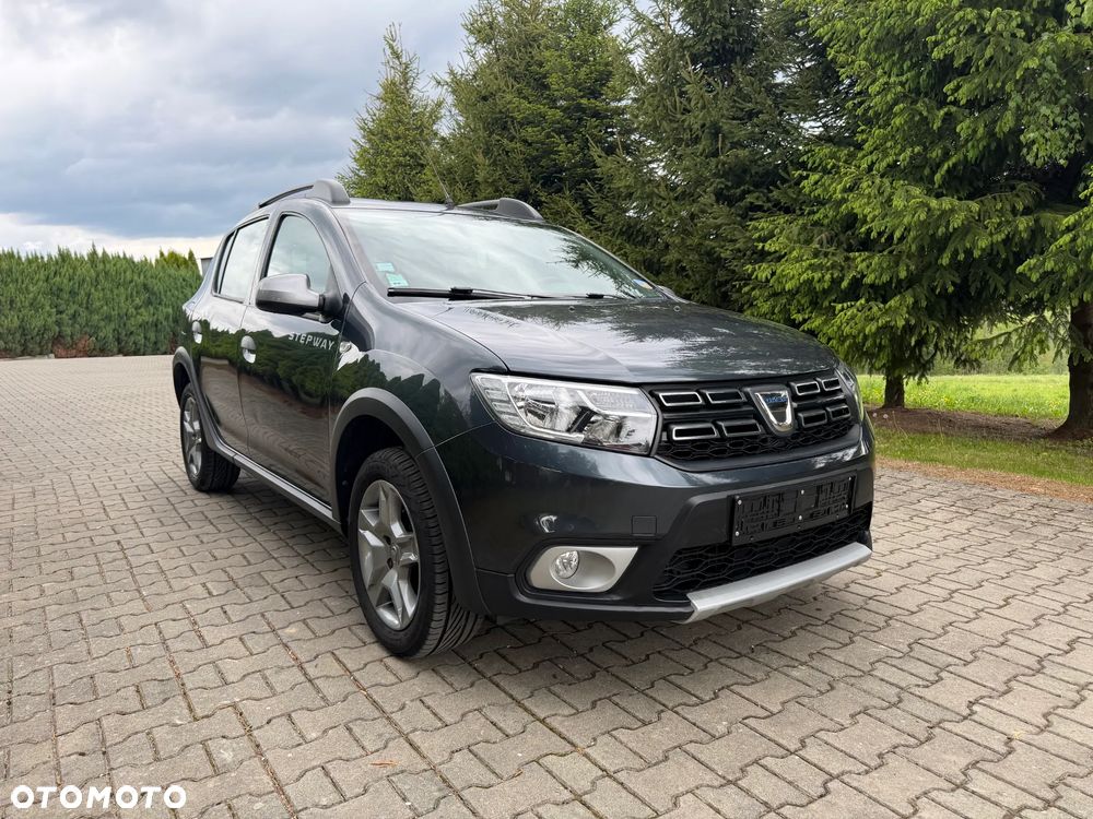 Dacia Sandero 0.9 TCe SL Celebration S&S - 3