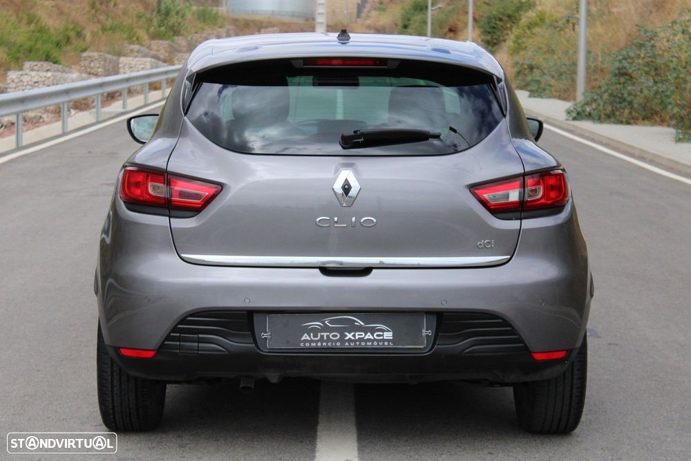 Renault Clio 1.5 dCi Dynamique S - 11