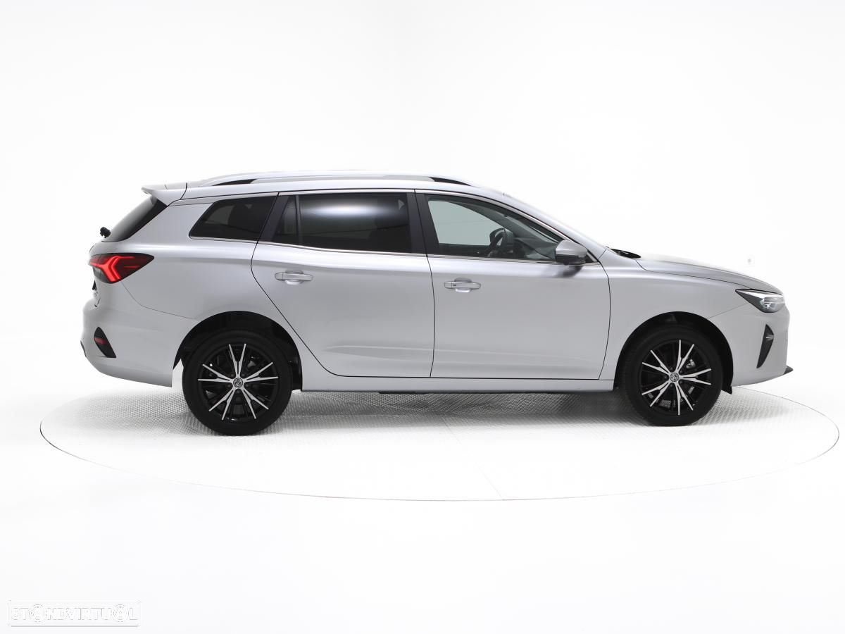 MG MG5 61 kWh Luxury - 2