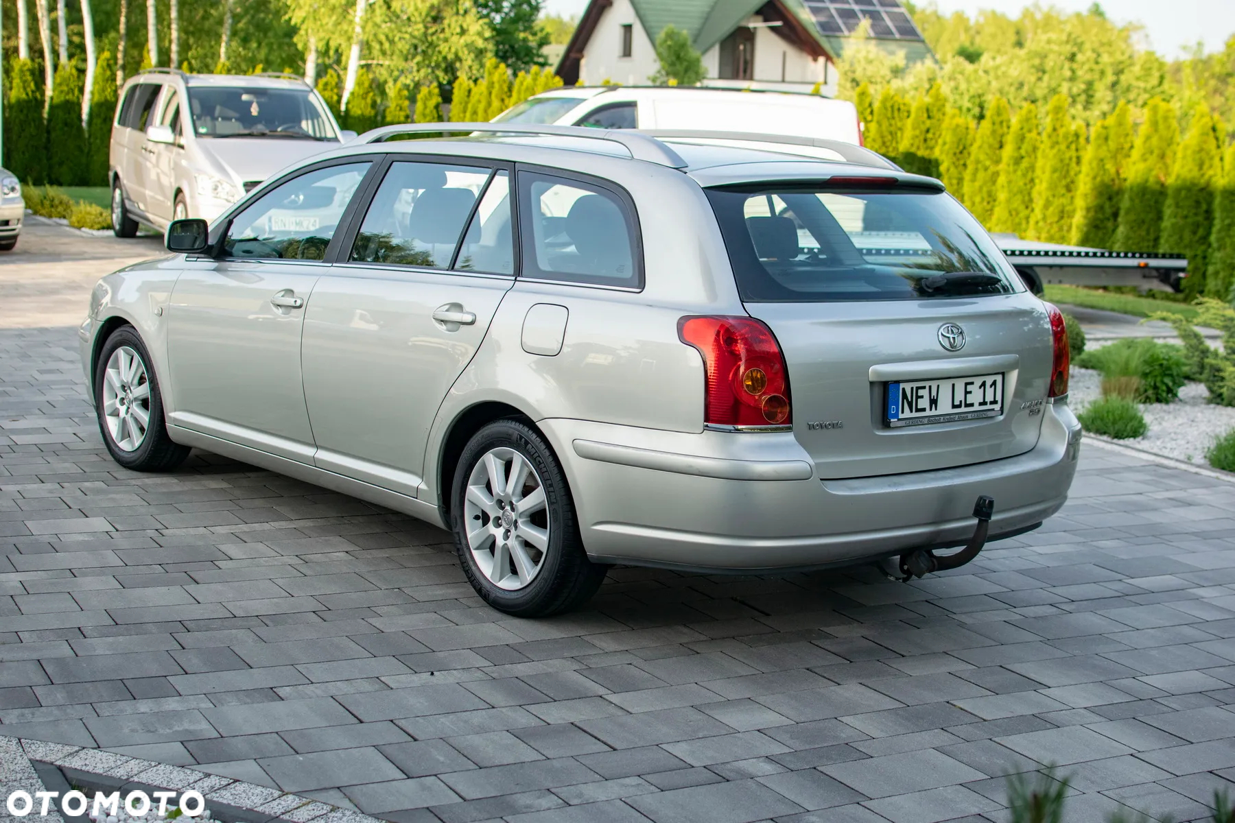 Toyota Avensis - 20