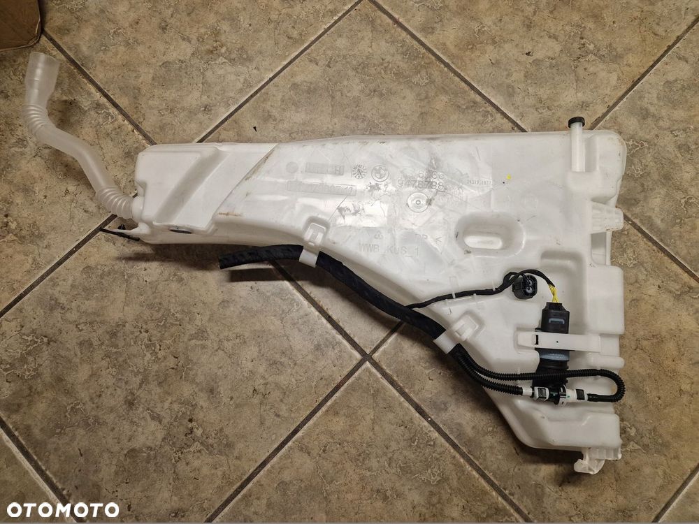 ZBIORNIK SPRYSKIWACZY POMPKA BMW X1 U11 9478798 - 1