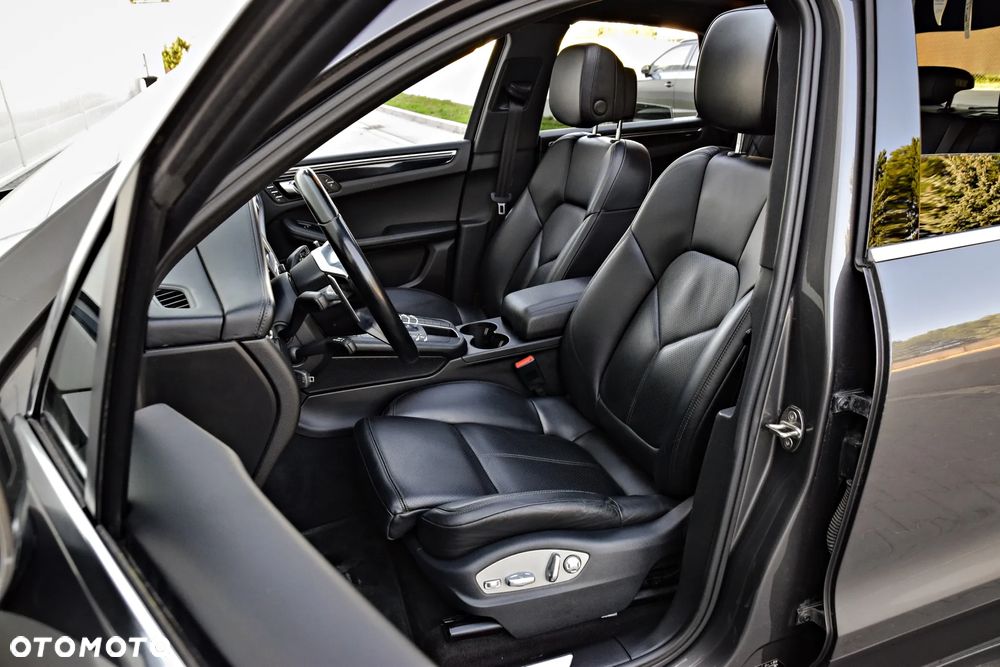 Porsche Macan S - 6