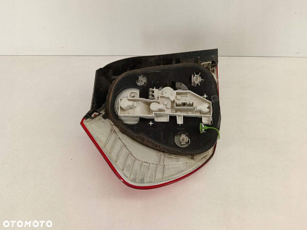 LAMPA PRAWA TYLNA TYŁ BMW 1 E87 LIFT 07-11 - 4