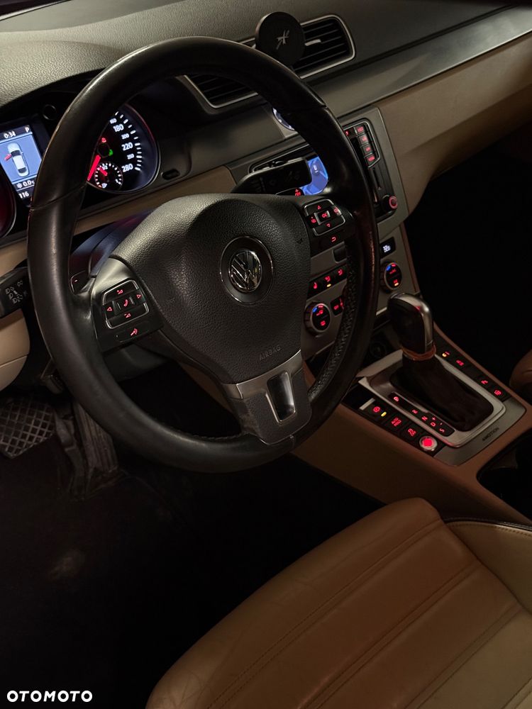 Volkswagen CC 2.0 TDI DPF BMT 4Mot DSG - 18