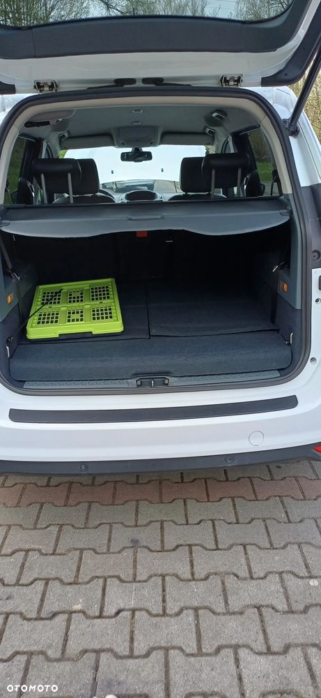 Ford C-MAX - 21