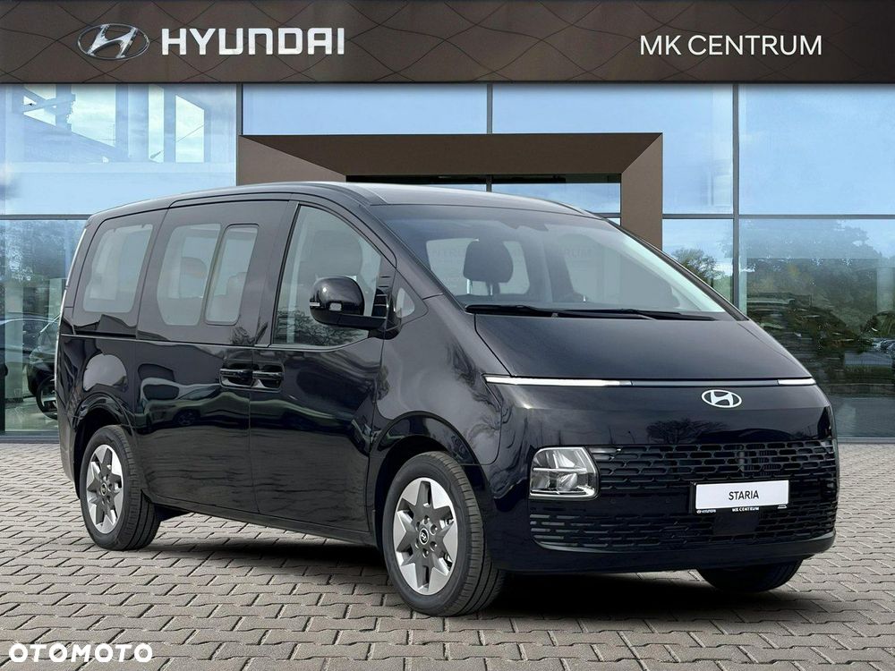 Hyundai Staria - 7