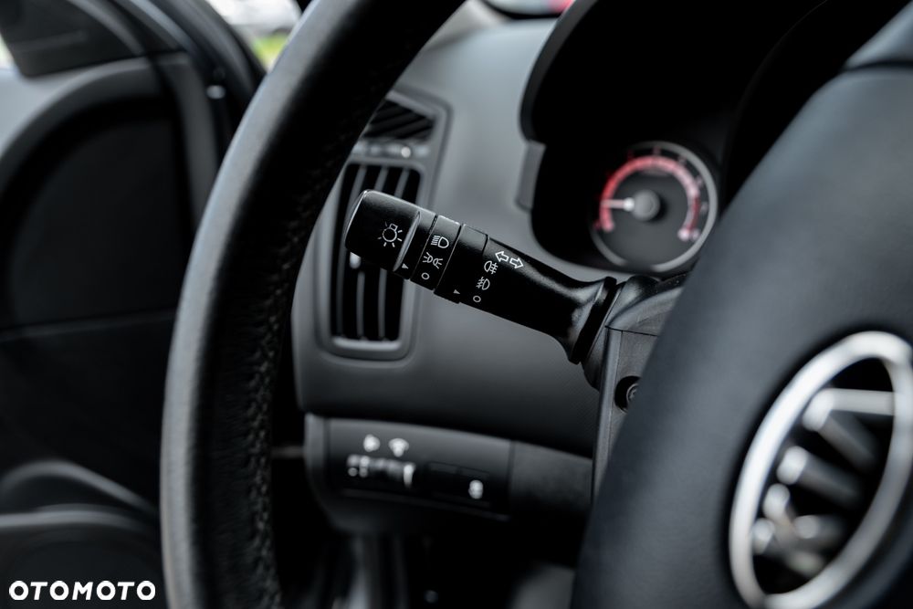Kia Ceed 1.4 CVVT Spirit - 31