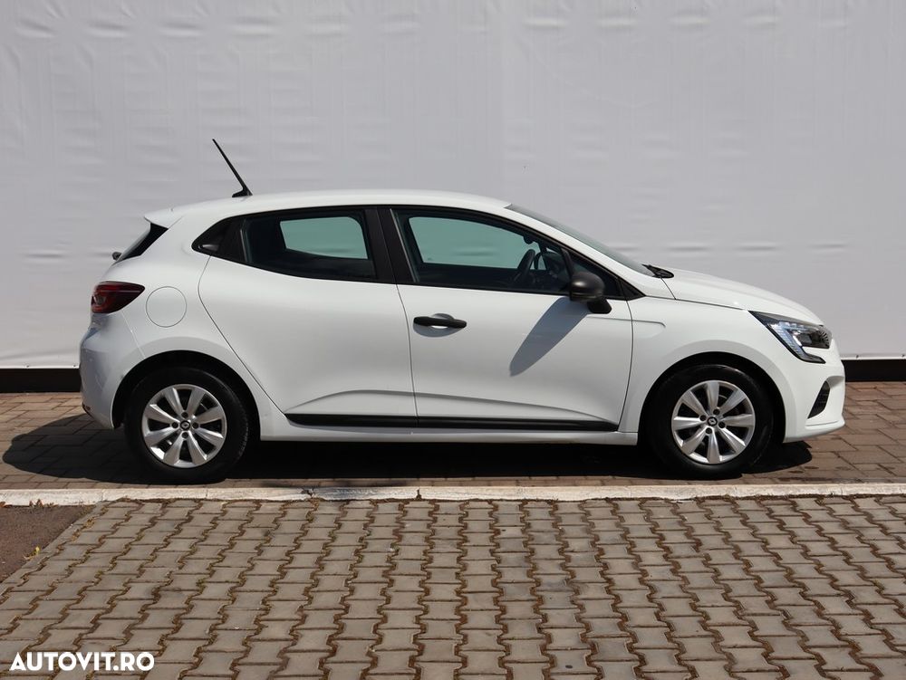 Renault Clio - 6