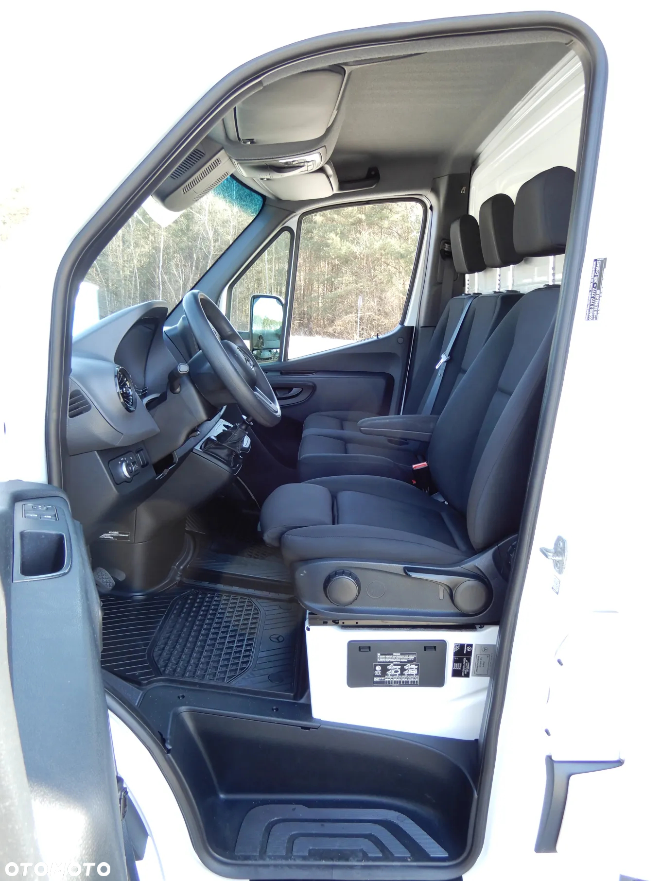 Mercedes-Benz Sprinter 516 CDI 163 KM 2.2 CDI Chłodnia Mroźnia -32*C +29*C Boczne Drzwi x 2 Izoterma PLANDEX 4.19 Cm 8.E.Palet Agregat Thermo King V300 MAX Zasilany Na Postoju V230 Stan Auta Jak NOWY - 34