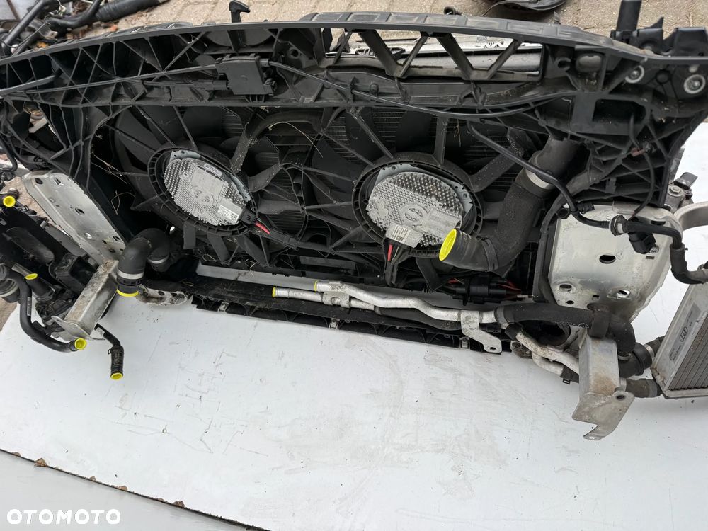 AUDI RS6 4G LIFT PAS PRZEDNI WZMOCNIENIE CZOŁOWE CHŁODNICE BELKA - 7