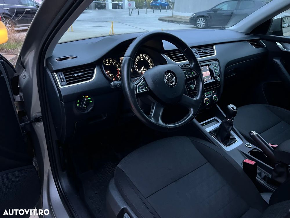 Skoda Octavia 1.6 TDI Ambition - 15