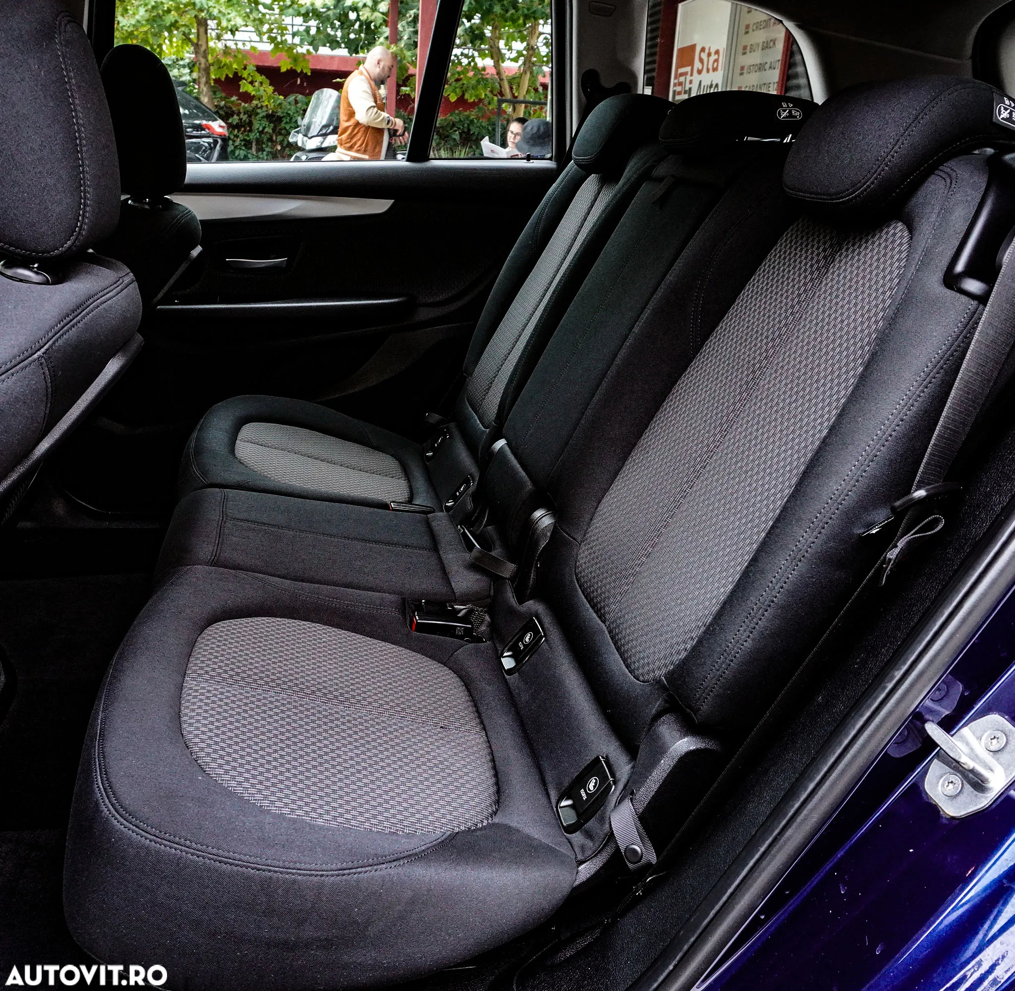 BMW Seria 2 216d Advantage - 16
