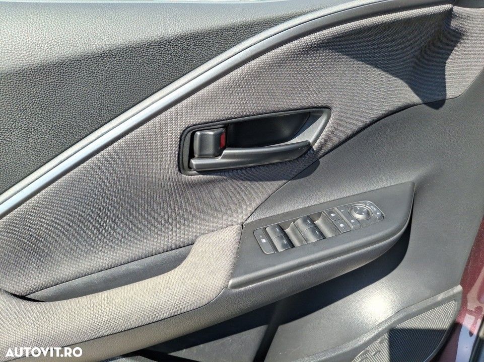 Toyota C-HR - 12