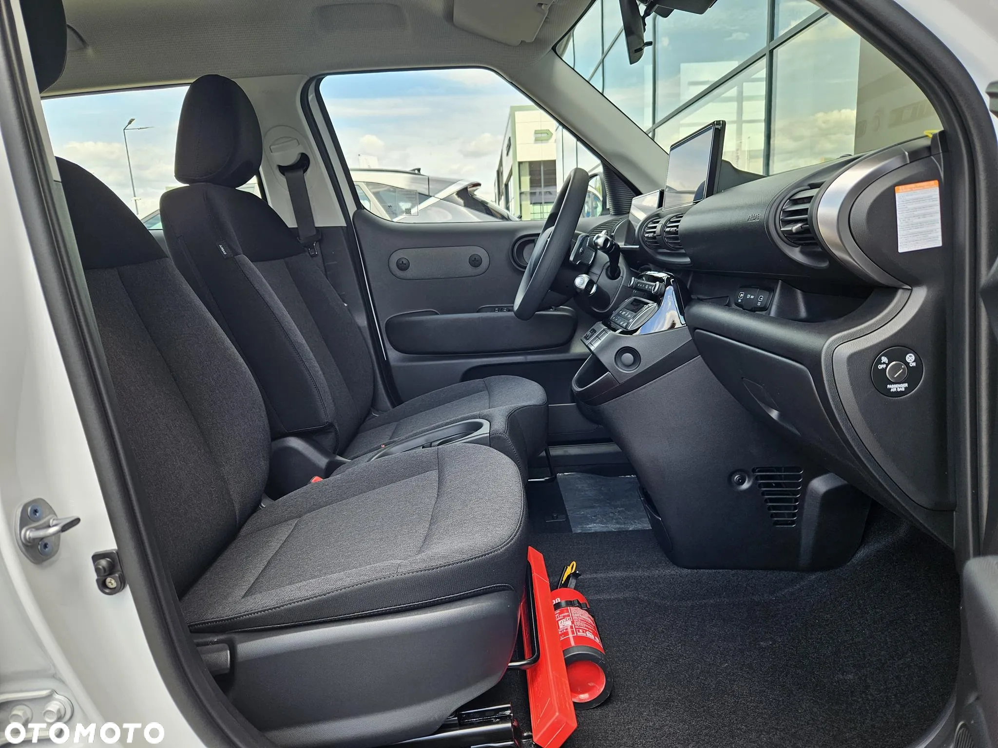 Hyundai Inster 42kWh Pure - 14